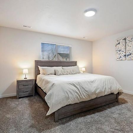 Beautiful Brand New Kuna Home! Εξωτερικό φωτογραφία